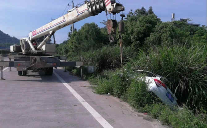 红寺堡区重载吊车救援